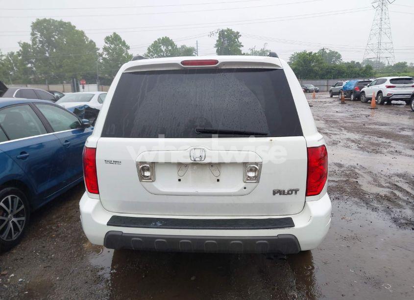 Photo 16 of 2005 Honda Pilot EX-L (VIN 5FNYF18595B052324)