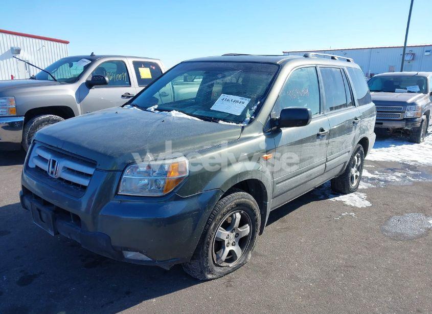 Photo 2 of 2006 Honda Pilot EX-L (VIN 5FNYF18596B016974)