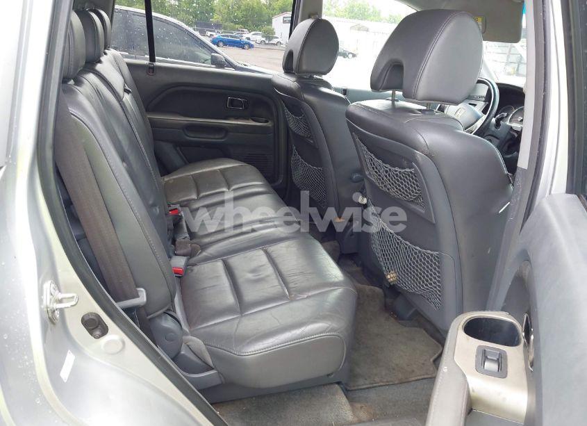 Photo 8 of 2006 Honda Pilot EX-L (VIN 5FNYF18596B017350)