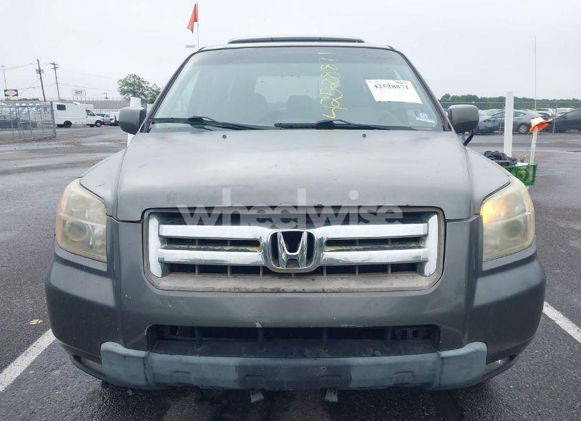 Photo 6 of 2007 Honda Pilot EX-L (VIN 5FNYF18597B002901)