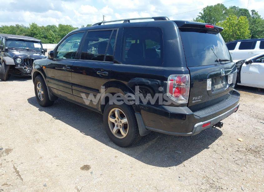 Photo 3 of 2007 Honda Pilot EX-L (VIN 5FNYF18597B016801)