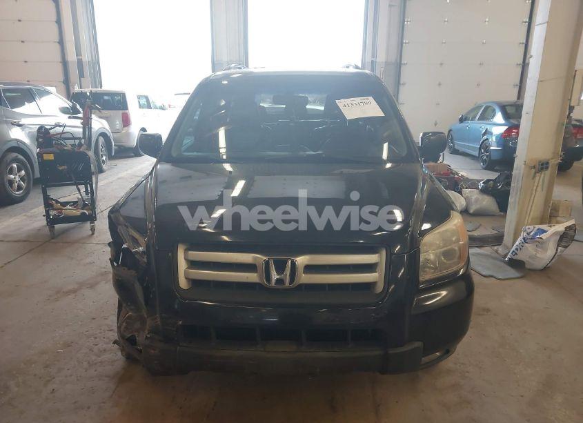 Photo 12 of 2007 Honda Pilot EX-L (VIN 5FNYF18597B022145)