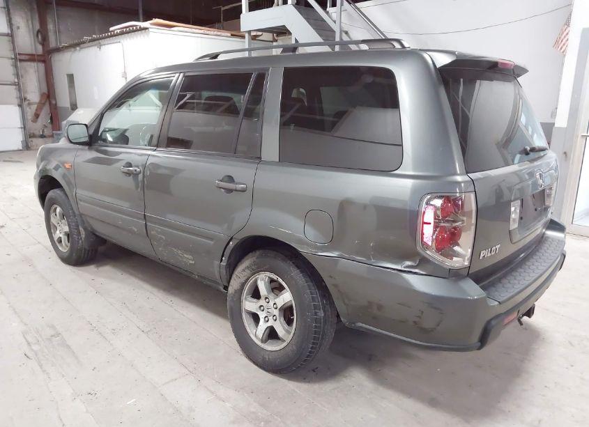 Photo 3 of 2007 Honda Pilot EX-L (VIN 5FNYF18597B022579)