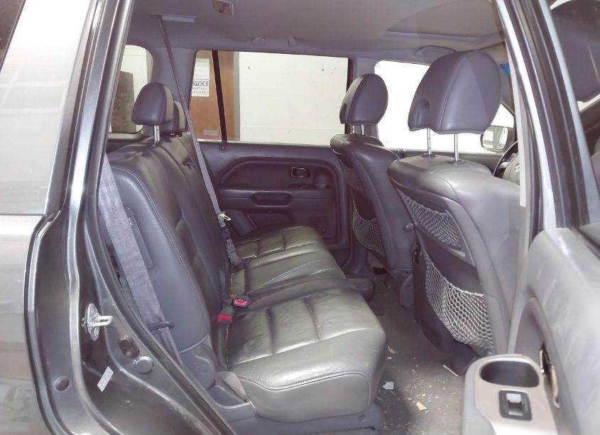 Photo 8 of 2007 Honda Pilot EX-L (VIN 5FNYF18597B022579)