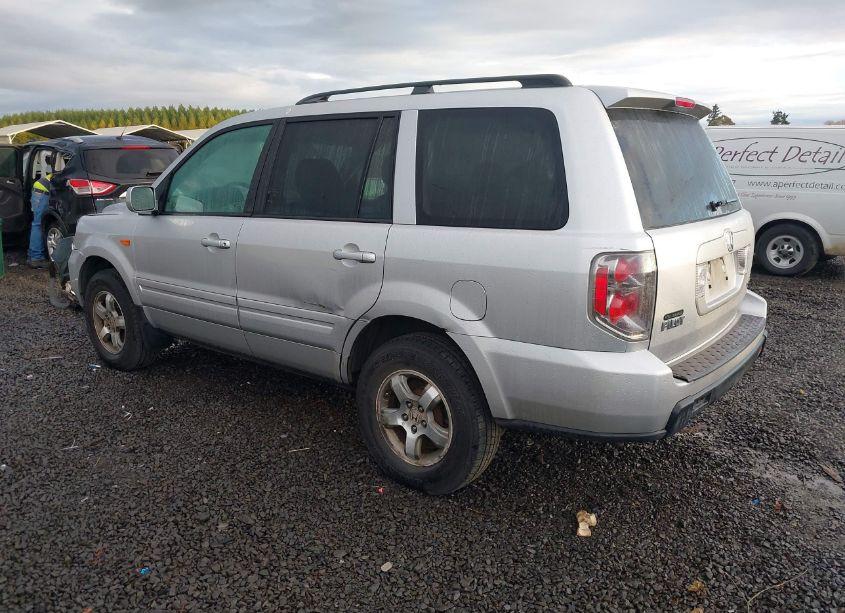 Photo 3 of 2007 Honda Pilot EX-L (VIN 5FNYF18597B023344)