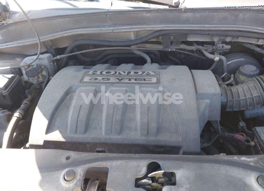 Photo 10 of 2005 Honda Pilot EX-L (VIN 5FNYF185X5B007358)