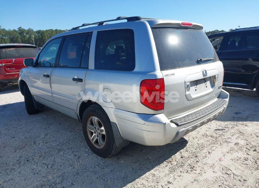 Photo 3 of 2005 Honda Pilot EX-L (VIN 5FNYF185X5B007358)