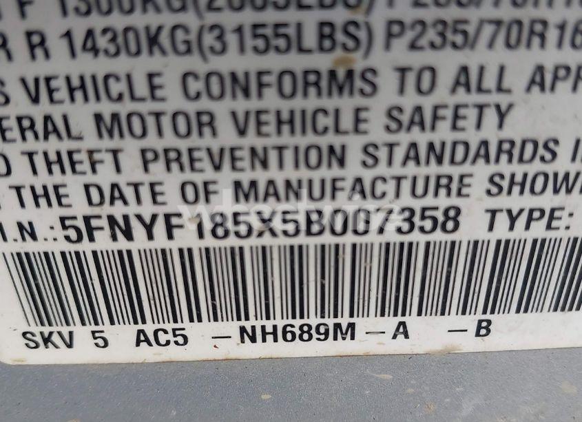 Photo 9 of 2005 Honda Pilot EX-L (VIN 5FNYF185X5B007358)