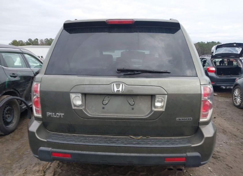 Photo 16 of 2006 Honda Pilot EX-L (VIN 5FNYF185X6B024033)