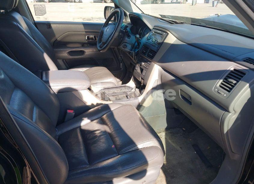 Photo 5 of 2007 Honda Pilot EX-L (VIN 5FNYF185X7B016807)