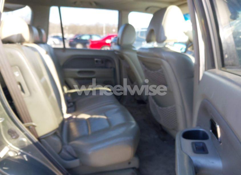 Photo 8 of 2008 Honda Pilot EX-L (VIN 5FNYF185X8B024696)