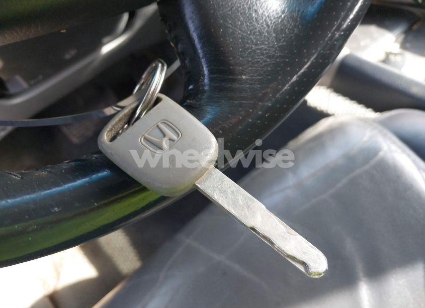 Photo 11 of 2008 Honda Pilot EX-L (VIN 5FNYF185X8B045709)