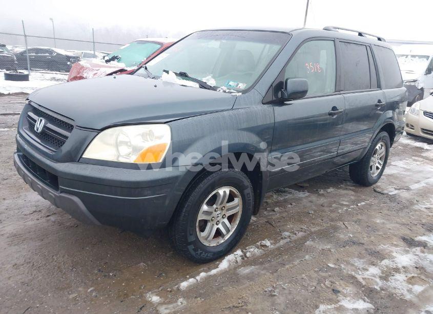Photo 2 of 2004 Honda Pilot EX-L (VIN 5FNYF18604B005657)