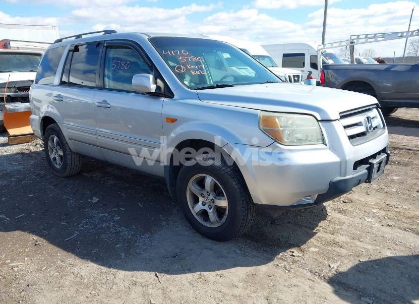 2006 Honda Pilot EX-L (VIN 5FNYF18606B013776) main photo