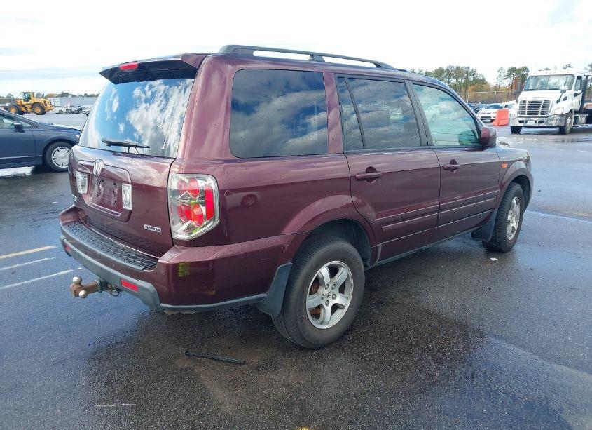 Photo 4 of 2007 Honda Pilot EX-L (VIN 5FNYF18607B002228)