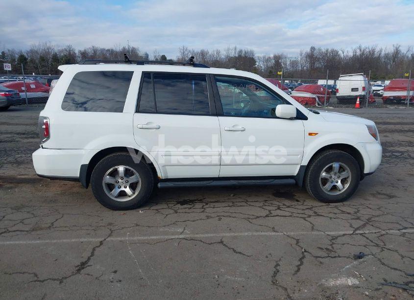 Photo 13 of 2007 Honda Pilot EX-L (VIN 5FNYF18607B024505)