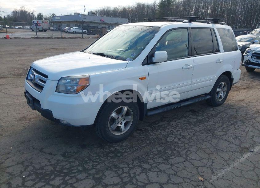 Photo 2 of 2007 Honda Pilot EX-L (VIN 5FNYF18607B024505)