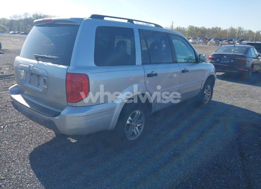 Photo 4 of 2005 Honda Pilot EX-L (VIN 5FNYF18615B001814)