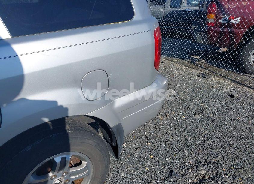 Photo 6 of 2005 Honda Pilot EX-L (VIN 5FNYF18615B001814)