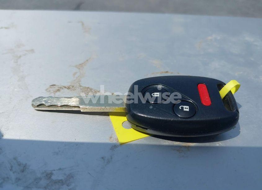 Photo 11 of 2005 Honda Pilot EX-L (VIN 5FNYF18615B032254)