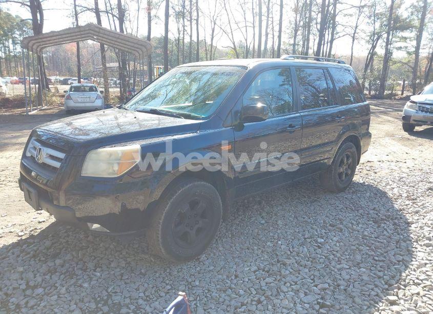 Photo 2 of 2006 Honda Pilot EX-L (VIN 5FNYF18616B001541)