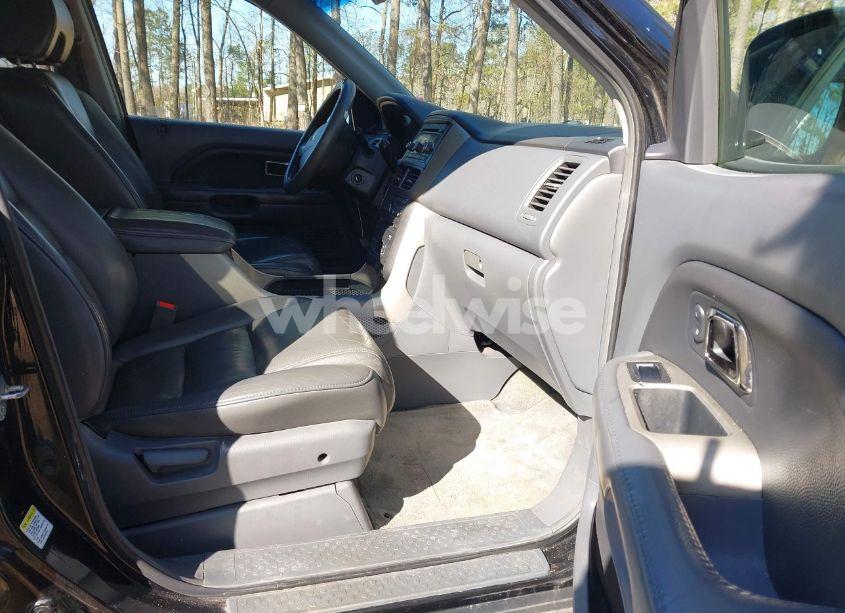 Photo 5 of 2006 Honda Pilot EX-L (VIN 5FNYF18616B001541)