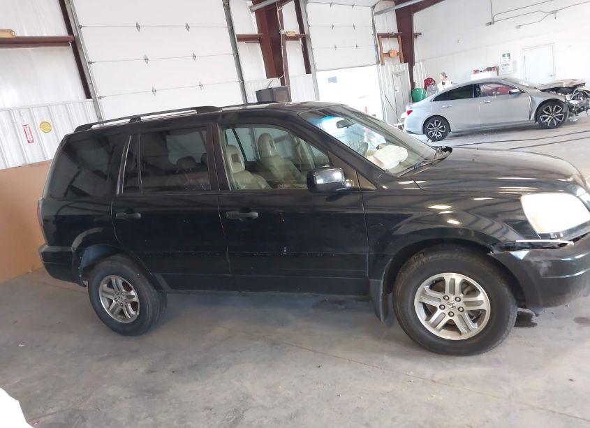 Photo 14 of 2005 Honda Pilot EX-L (VIN 5FNYF18625B040394)