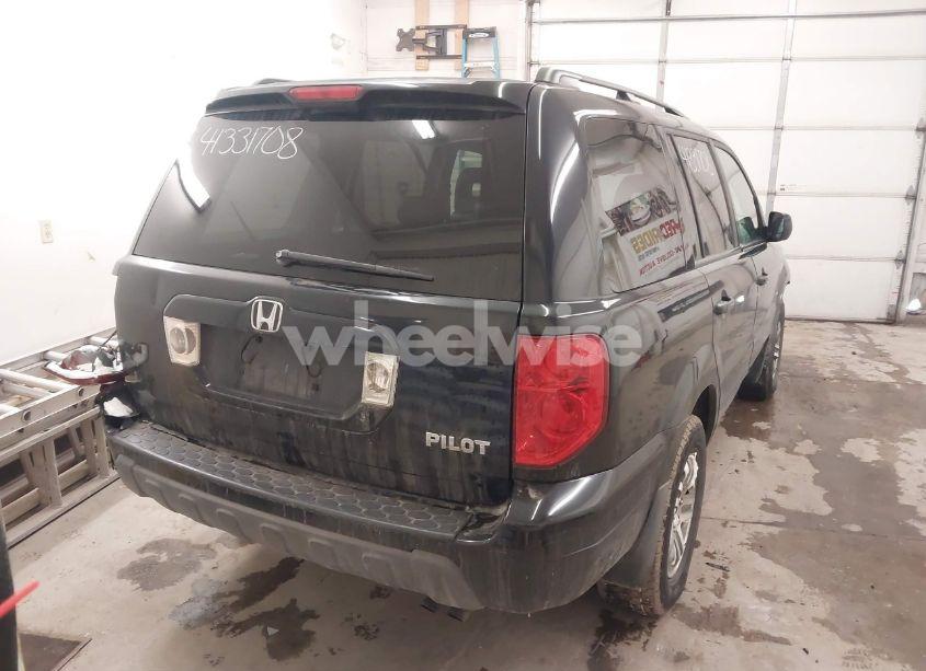 Photo 4 of 2005 Honda Pilot EX-L (VIN 5FNYF18635B052506)