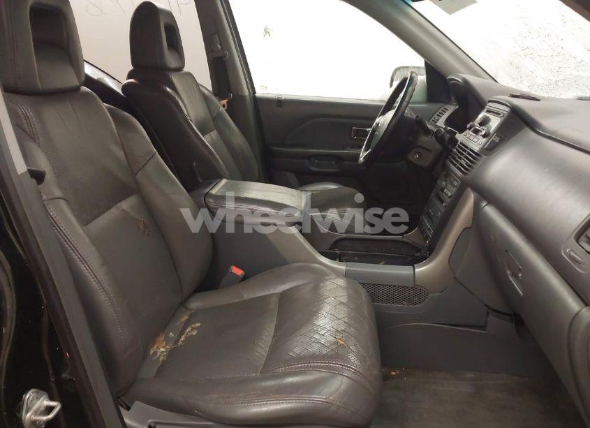 Photo 5 of 2005 Honda Pilot EX-L (VIN 5FNYF18635B052506)