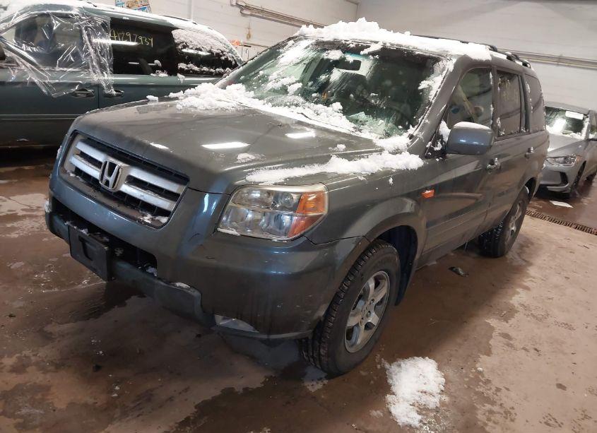 Photo 2 of 2007 Honda Pilot EX-L (VIN 5FNYF18637B004894)