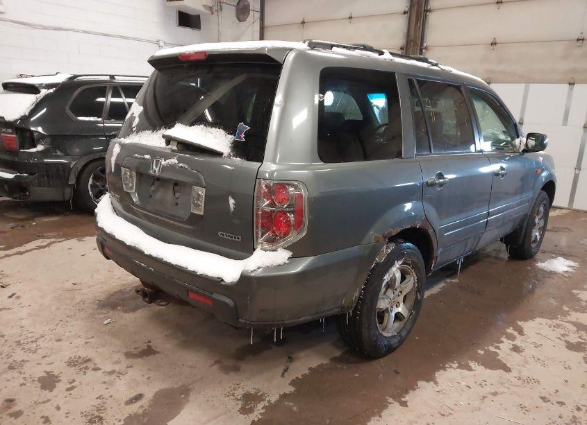 Photo 4 of 2007 Honda Pilot EX-L (VIN 5FNYF18637B004894)