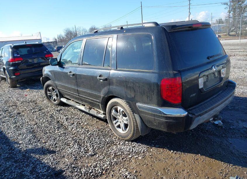 Photo 3 of 2005 Honda Pilot EX-L (VIN 5FNYF18655B015893)