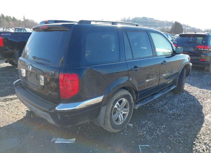 Photo 4 of 2005 Honda Pilot EX-L (VIN 5FNYF18655B015893)