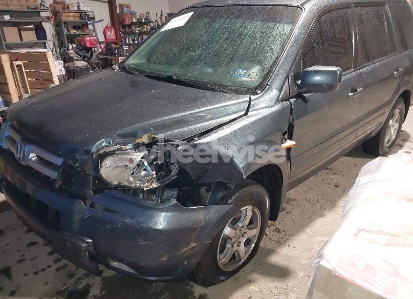 Photo 6 of 2006 Honda Pilot EX-L (VIN 5FNYF18656B020593)