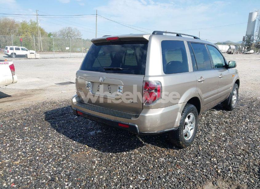 Photo 4 of 2007 Honda Pilot EX-L (VIN 5FNYF18657B013919)