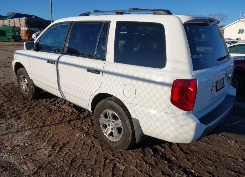 Photo 3 of 2005 Honda Pilot EX-L (VIN 5FNYF18665B018026)
