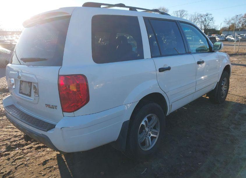 Photo 4 of 2005 Honda Pilot EX-L (VIN 5FNYF18665B018026)
