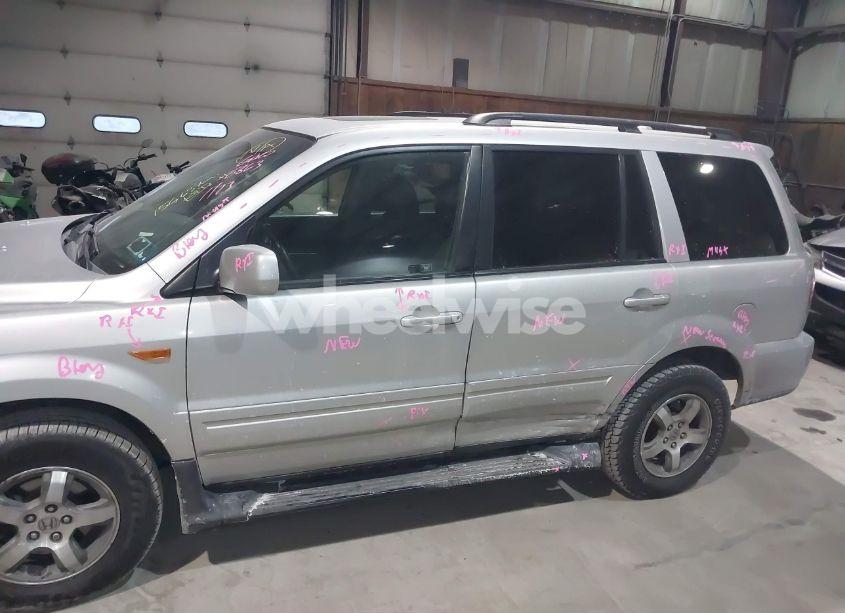 Photo 6 of 2008 Honda Pilot EX-L (VIN 5FNYF18668B031492)