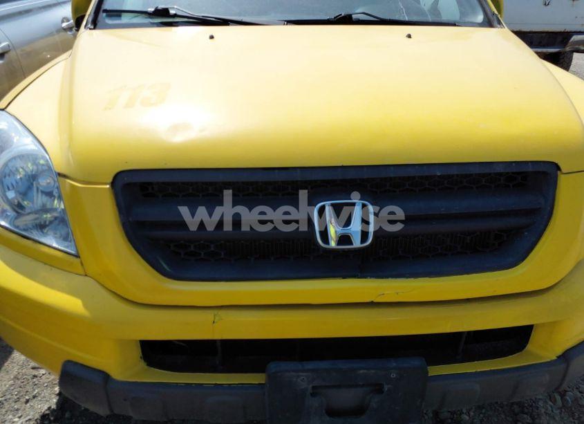 Photo 12 of 2005 Honda Pilot EX-L (VIN 5FNYF18675B005785)