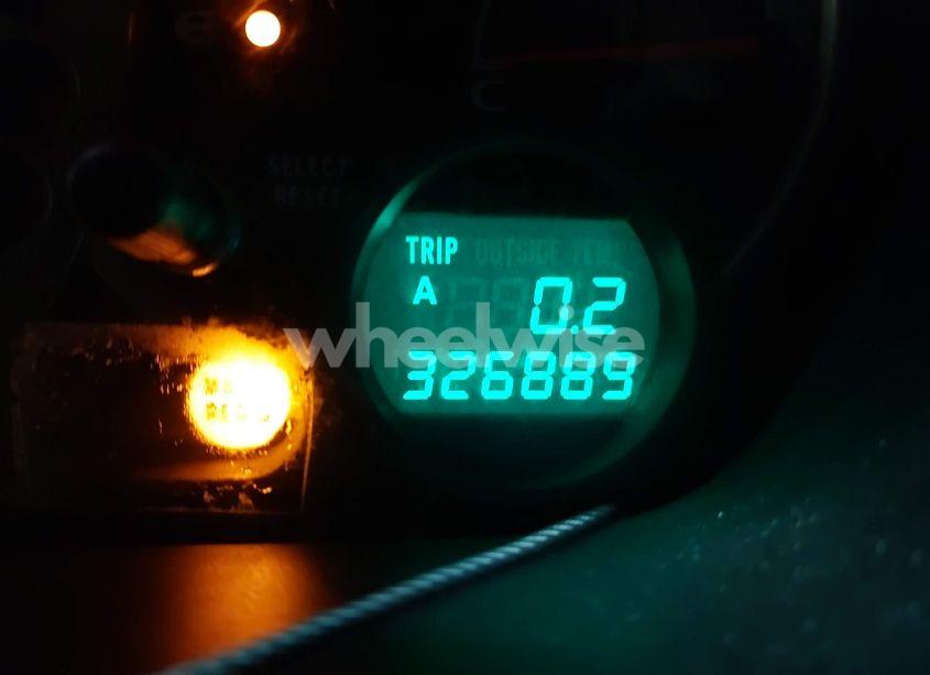 Photo 7 of 2005 Honda Pilot EX-L (VIN 5FNYF18675B005785)