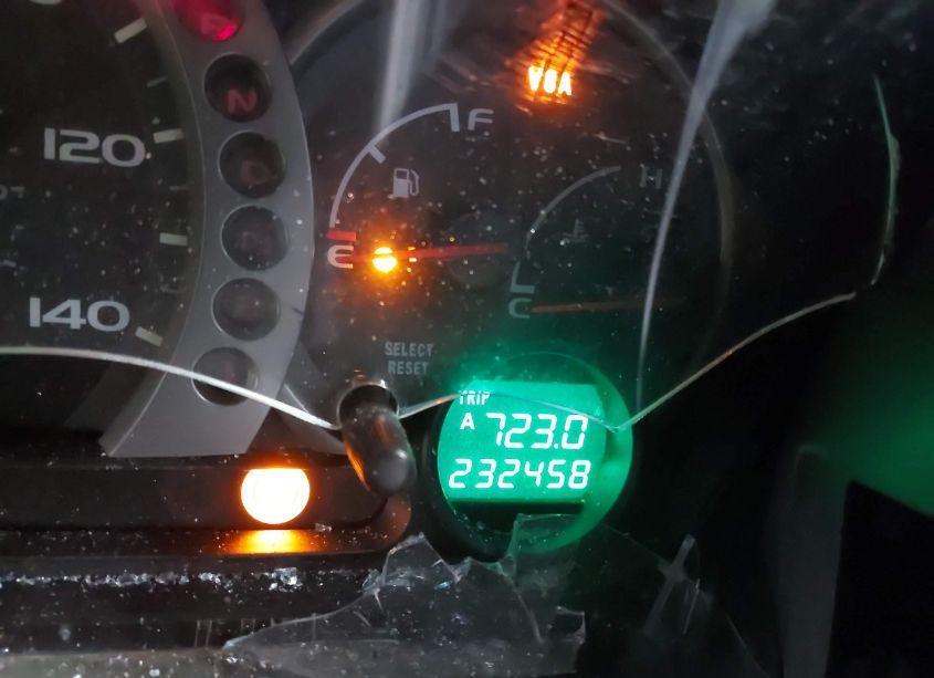 Photo 15 of 2005 Honda Pilot EX-L (VIN 5FNYF18675B066411)