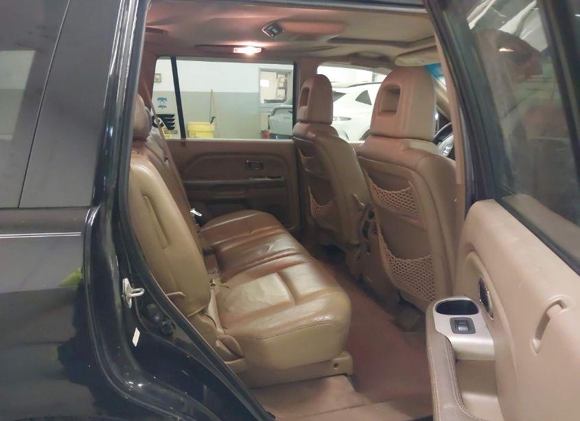 Photo 8 of 2005 Honda Pilot EX-L (VIN 5FNYF18685B007075)