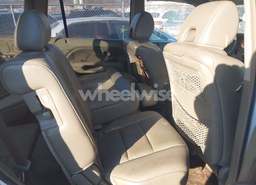 Photo 8 of 2006 Honda Pilot EX-L (VIN 5FNYF18686B010429)