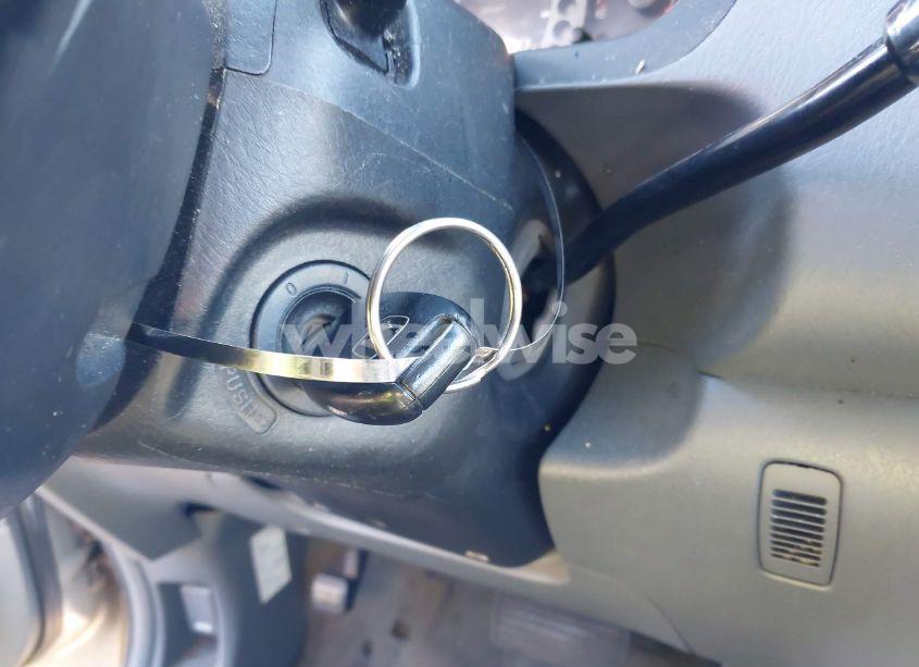 Photo 11 of 2005 Honda Pilot EX-L (VIN 5FNYF18695B009403)