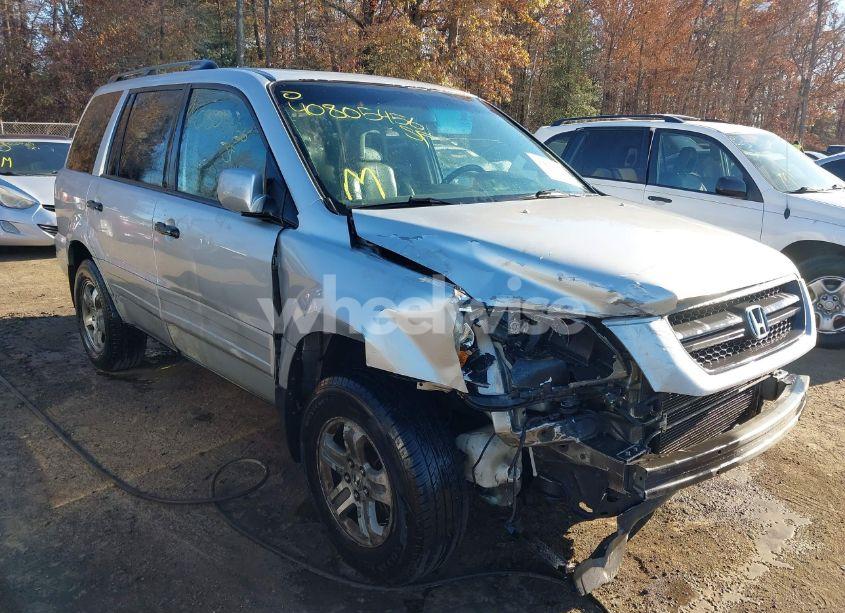 Photo 6 of 2005 Honda Pilot EX-L (VIN 5FNYF18695B009403)