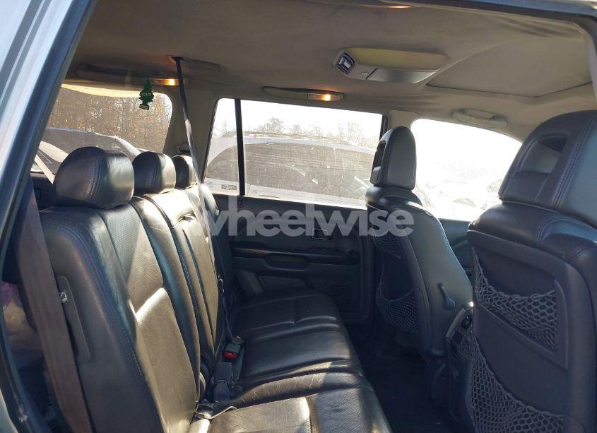 Photo 8 of 2005 Honda Pilot EX-L (VIN 5FNYF18695B009403)