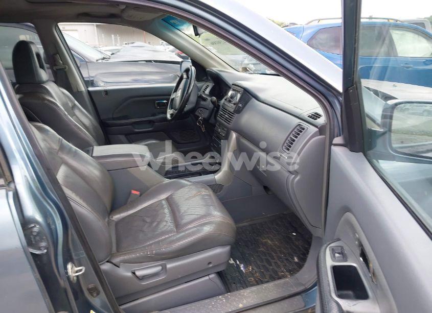 Photo 5 of 2005 Honda Pilot EX-L (VIN 5FNYF18695B043728)