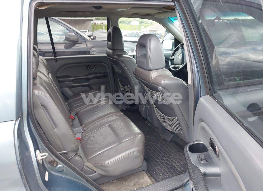 Photo 8 of 2005 Honda Pilot EX-L (VIN 5FNYF18695B043728)