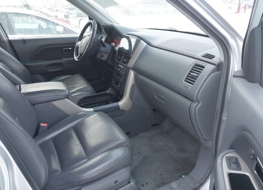 Photo 5 of 2006 Honda Pilot EX-L (VIN 5FNYF18696B014134)