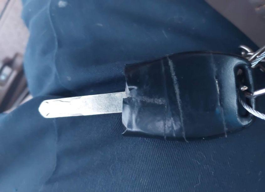 Photo 11 of 2005 Honda Pilot EX-L (VIN 5FNYF186X5B019602)